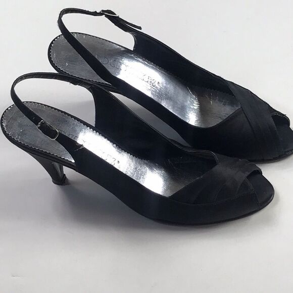 Black Silk Kitten Heels by Red Cross Made In Italy Shoes Size 7 - Picture 5 of 13